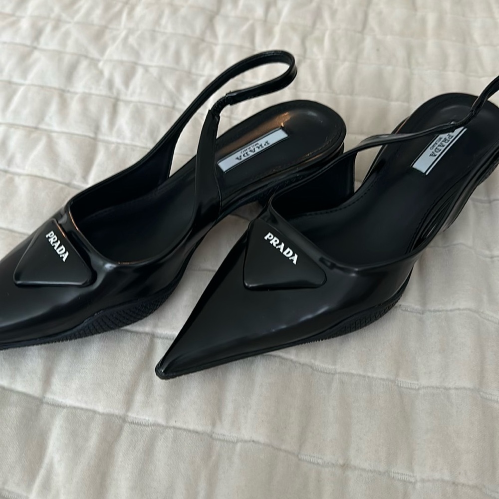 designer *inspired* heels